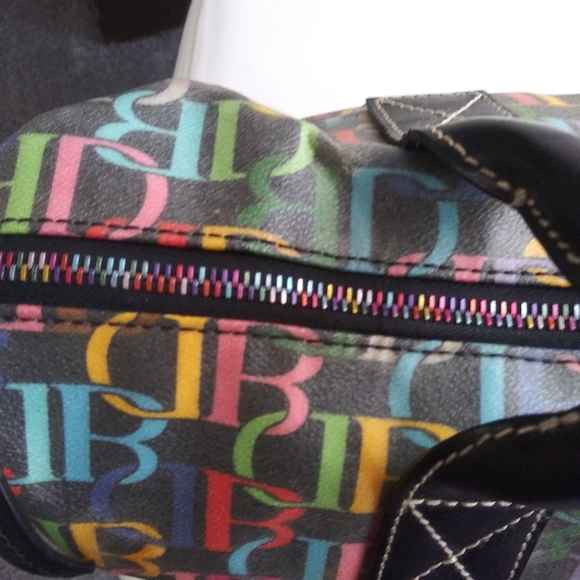 Dooney and Bourke Signature Duffle Shoulder Bag - Picture 4 of 8